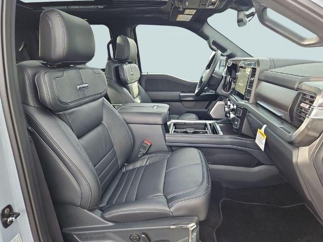 2026 Ford F-250 Super Duty Platinum - Photo 32