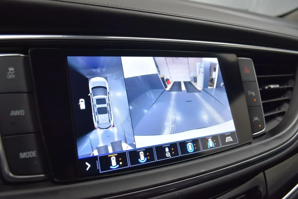Used 2021 White Frost Buick Avenir image 14