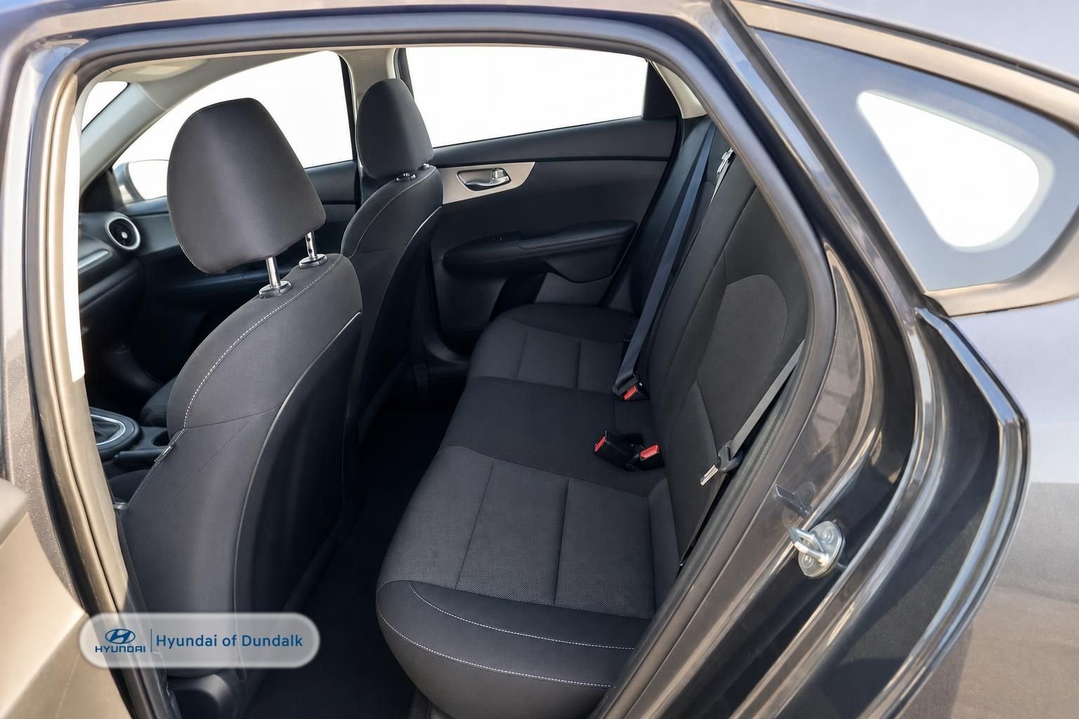 Used 2023 Gray Kia LXS image 9