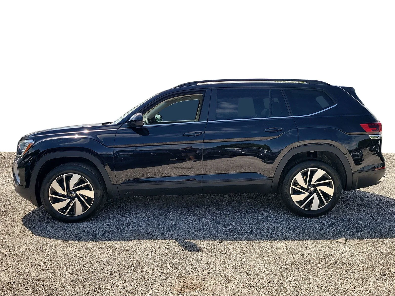 New 2026 Deep Black Pearl Volkswagen 2.0T SE W/TECHNOLOGY image 5