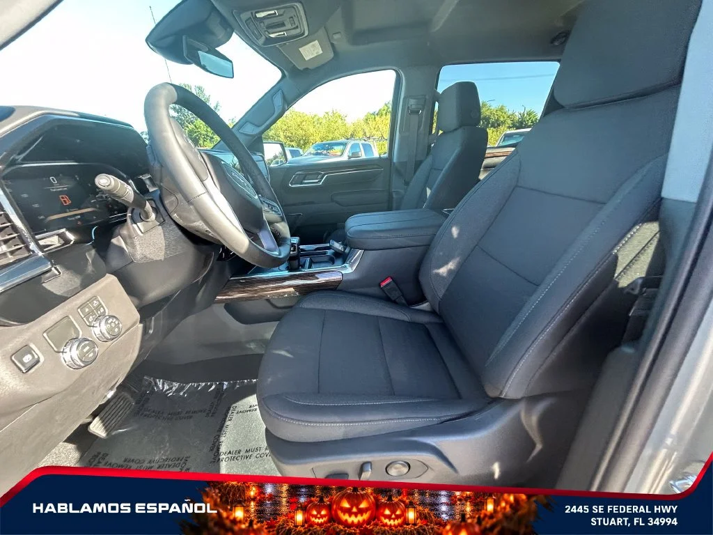 New 2026 Sterling Metallic GMC Elevation image 10