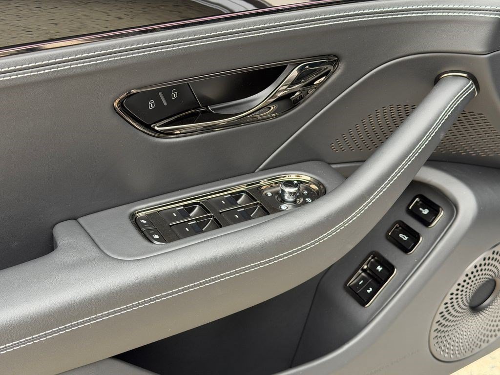 2026 Bentley Flying Spur Base - Photo 17