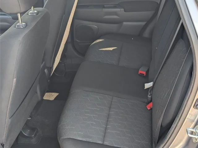 Used 2024 Silver Mitsubishi S image 18
