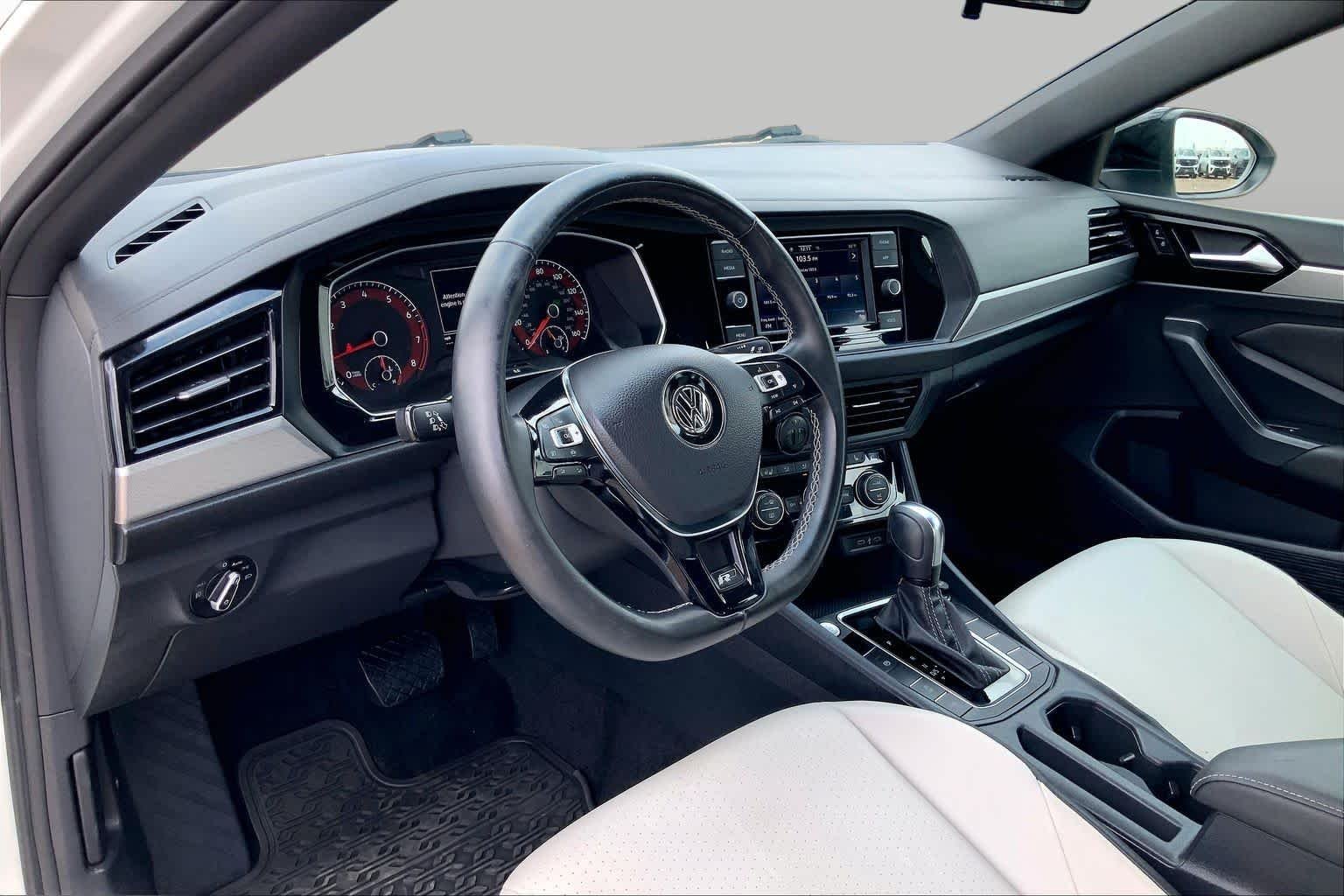 Used 2021 Pure White Volkswagen R-Line image 18