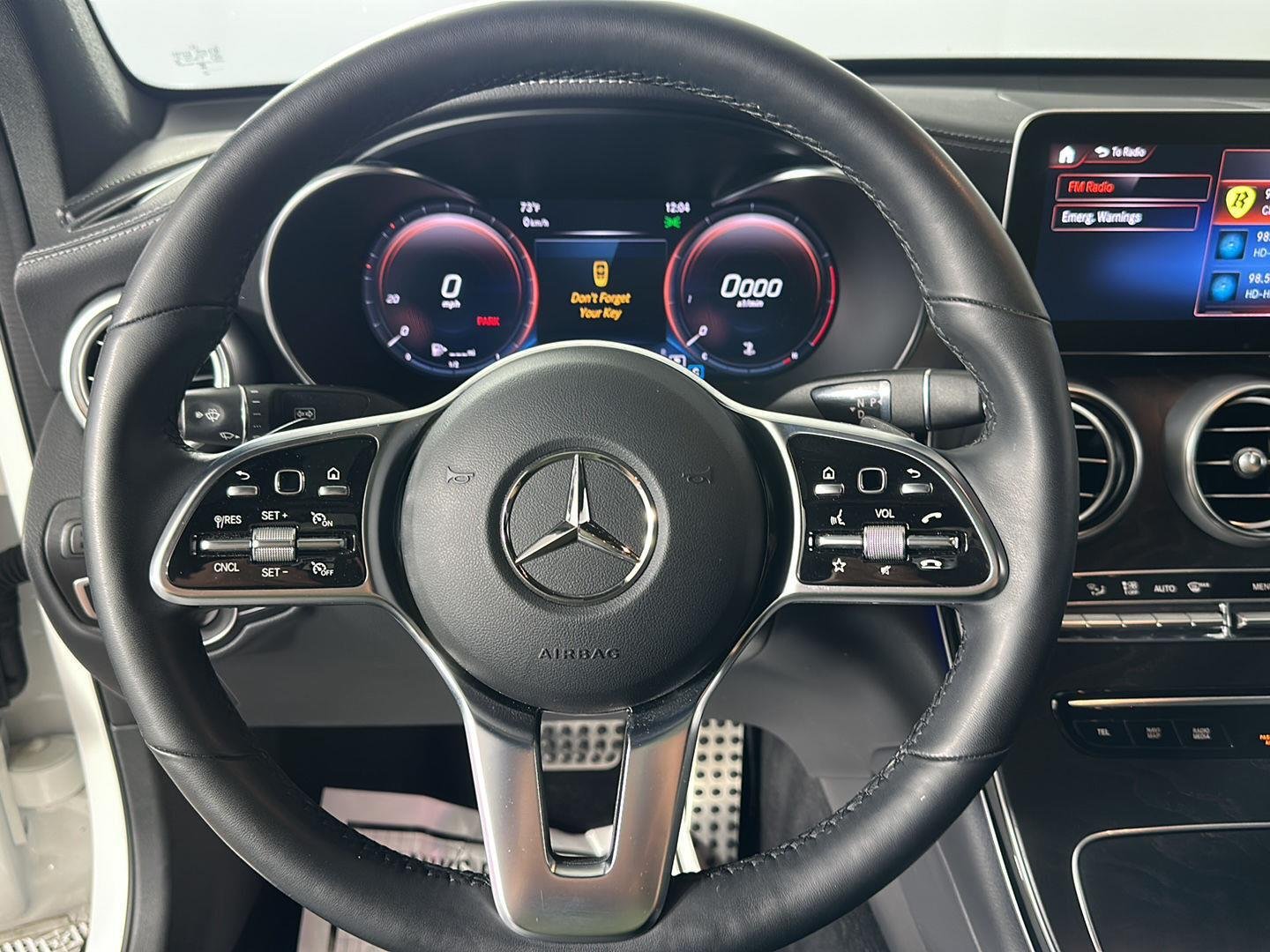 Used 2023 Polar White Mercedes-Benz GLC 300 image 17