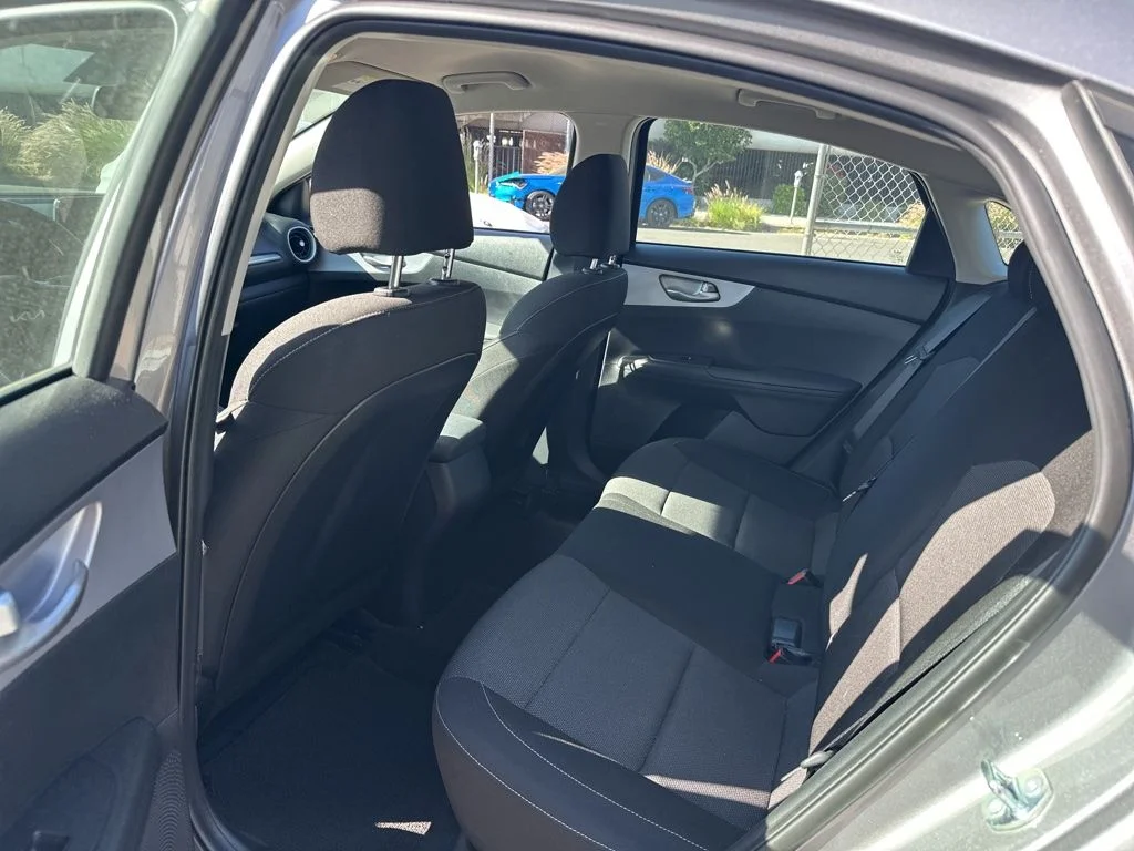 Used 2024 Gray Kia LXS image 7