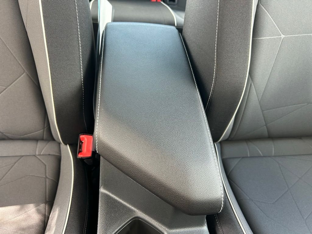 New 2026 Silver Volkswagen 1.5T Sport image 45
