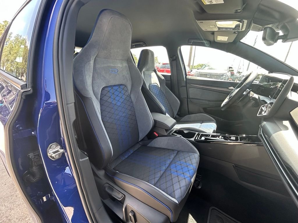 New 2026 Blue Volkswagen 2.0T image 30