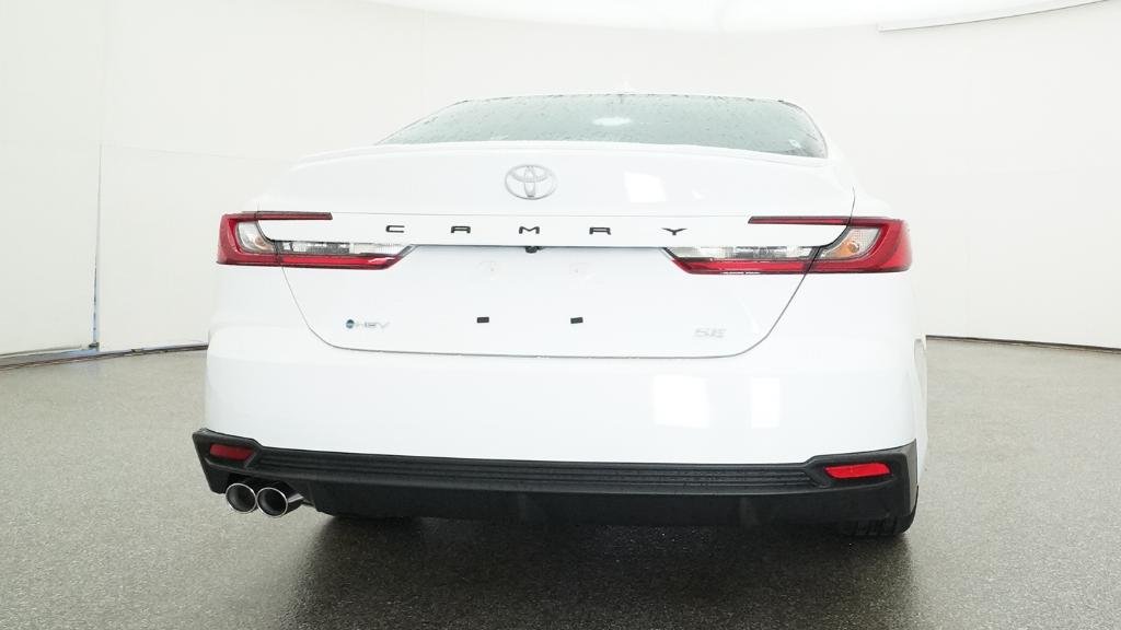 New 2026 Ice Cap Toyota SE image 5