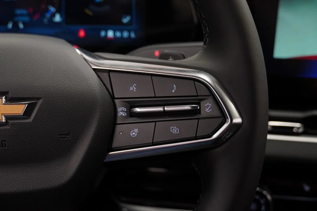 2027 Chevrolet Equinox LT - Photo 21