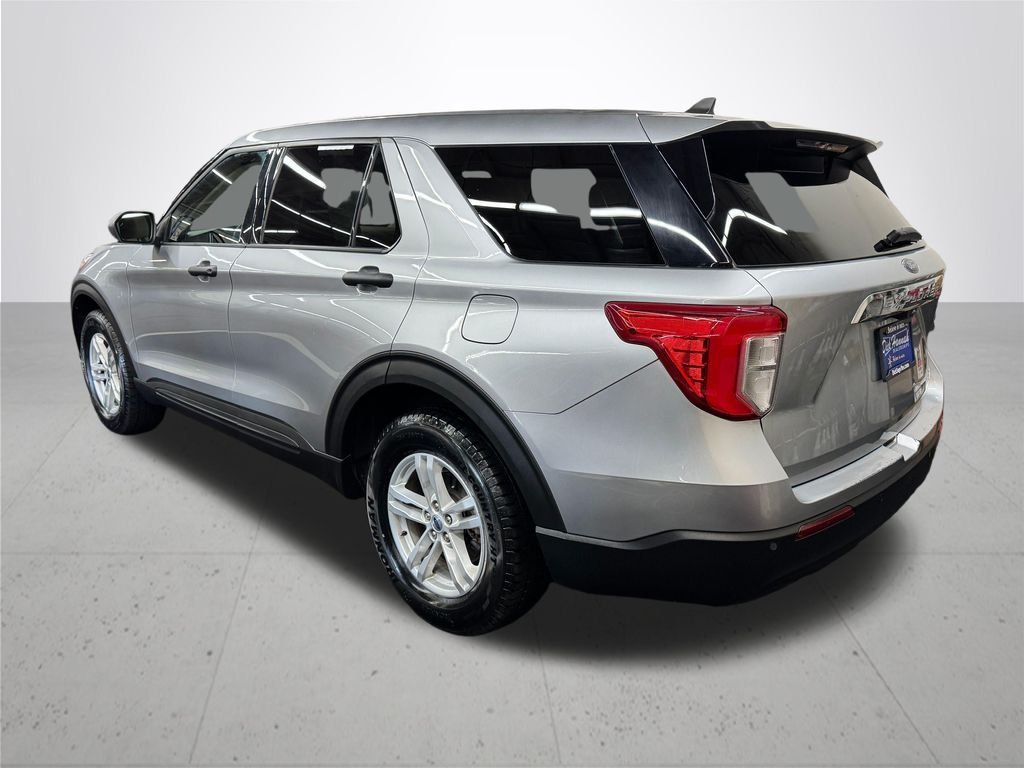 Used 2023 Silver Ford Base image 4