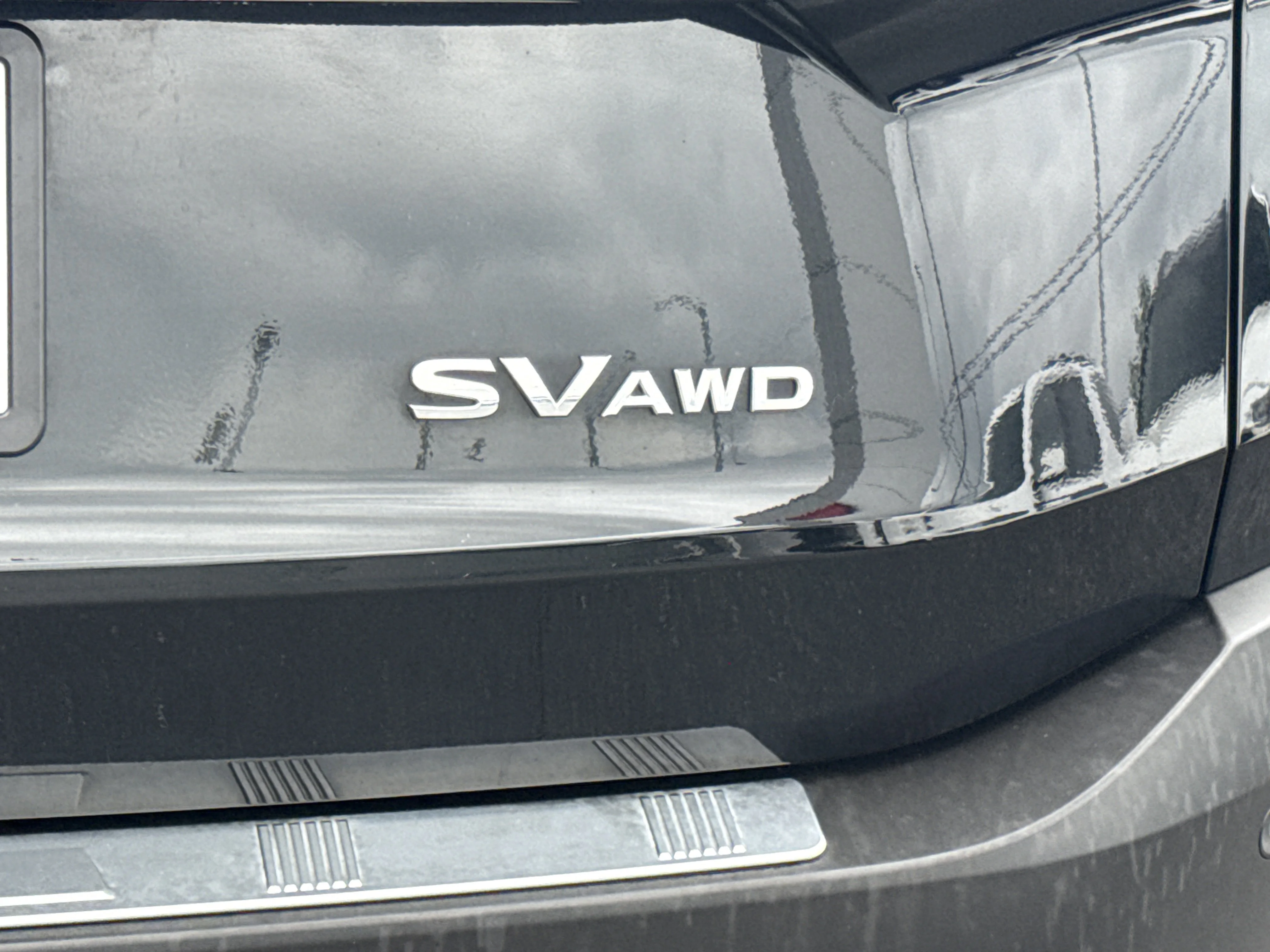 Certified Used 2023 Super Black Nissan SV AWD image 9