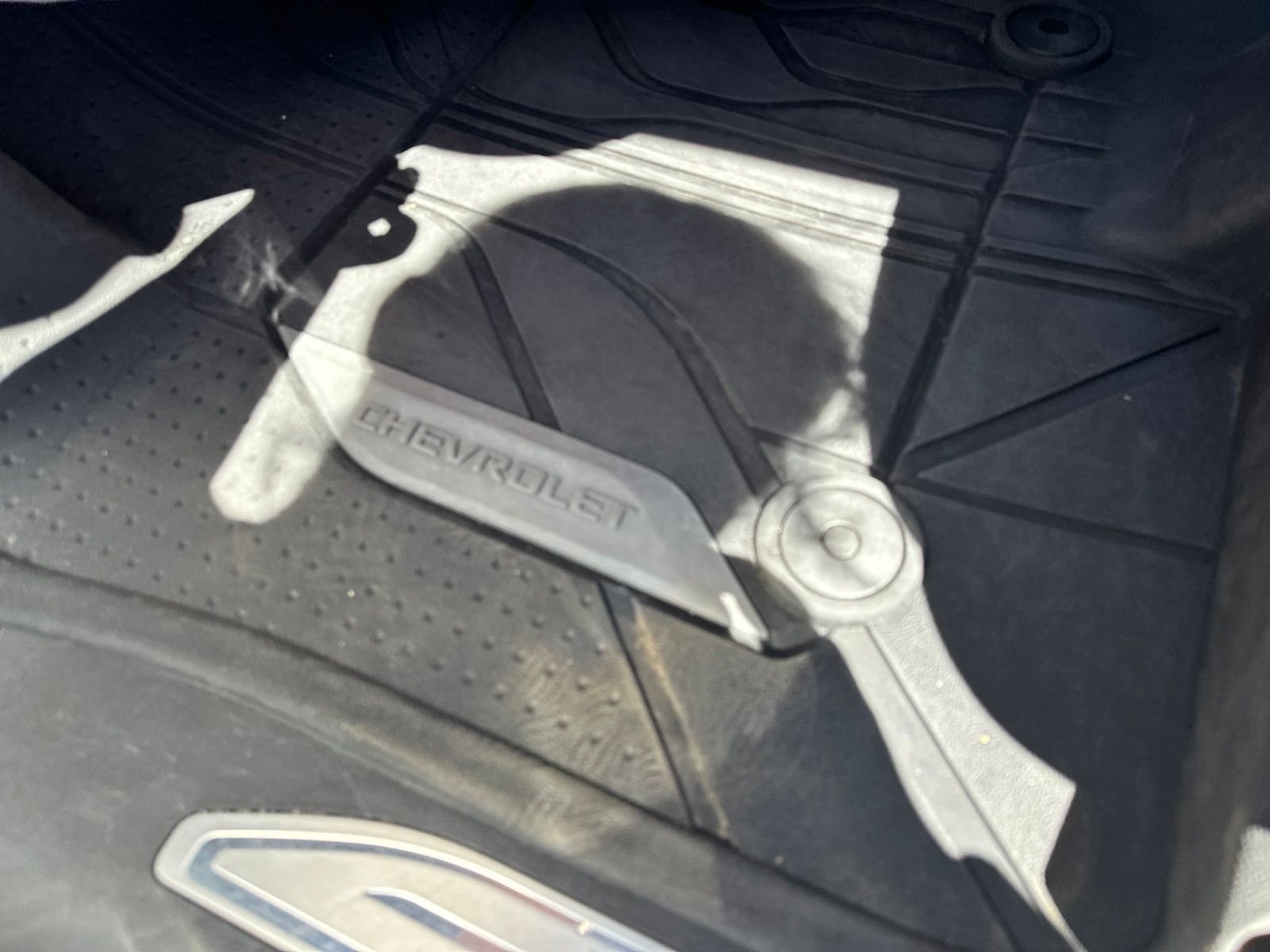 Used 2024 White Chevrolet LT image 15