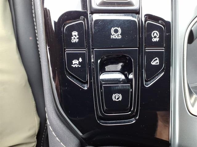 Certified Used 2023 SILVER Lexus F SPORT Handling image 22