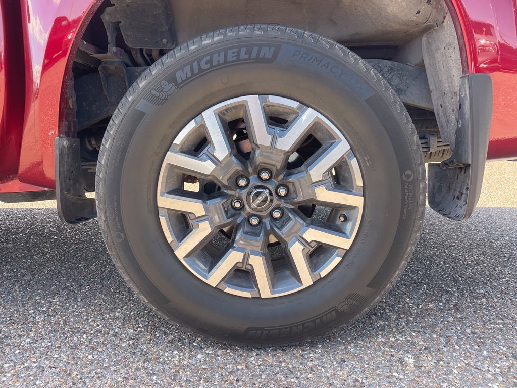 Used 2023 Red Nissan SV image 17