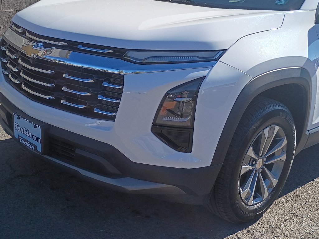 Used 2026 White Chevrolet LT image 11