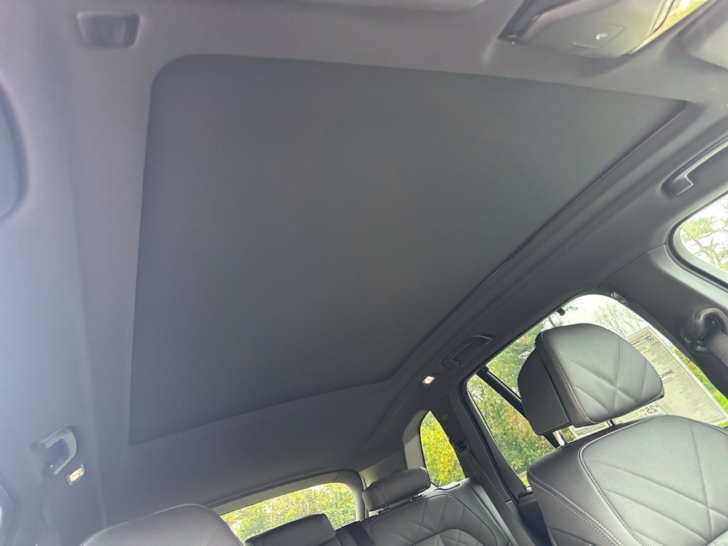 New 2026 Alpine White BMW xDrive40i image 28