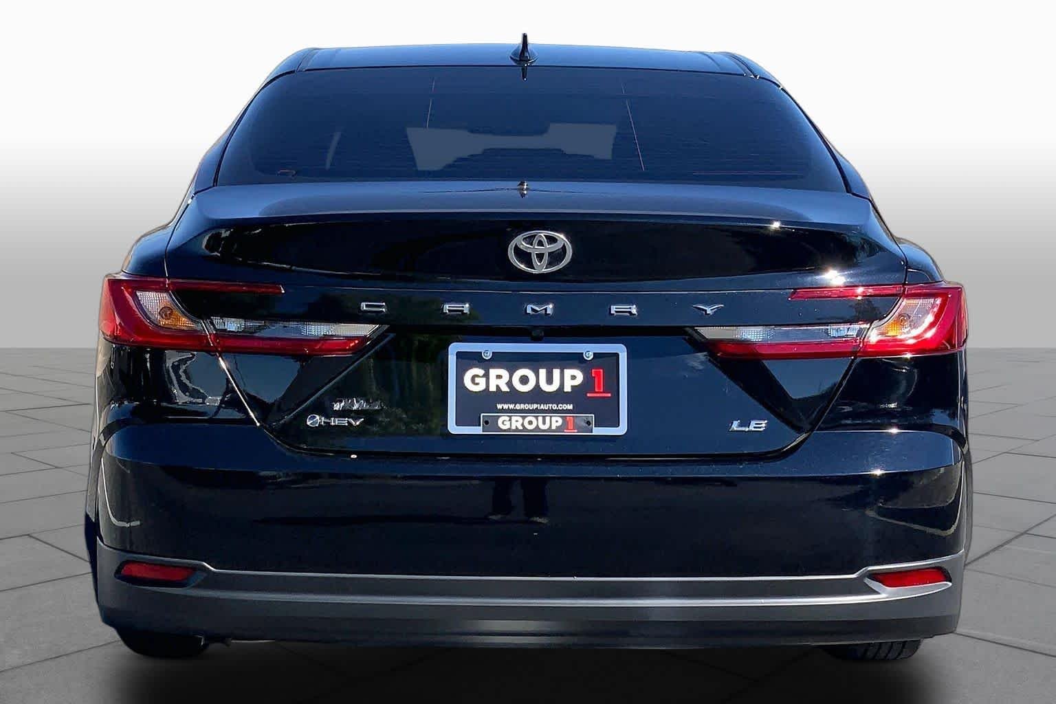 Used 2025 Midnight Black Metallic Toyota LE image 5