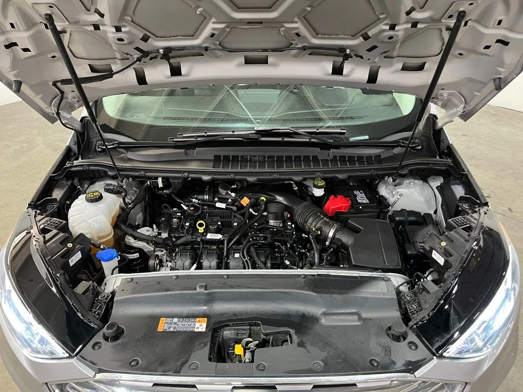 Used 2020 Silver Ford SEL image 6