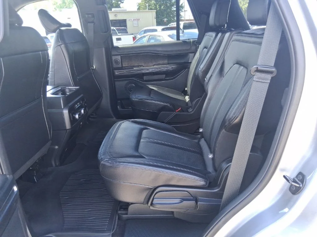 Used 2021 Silver Ford Limited image 17