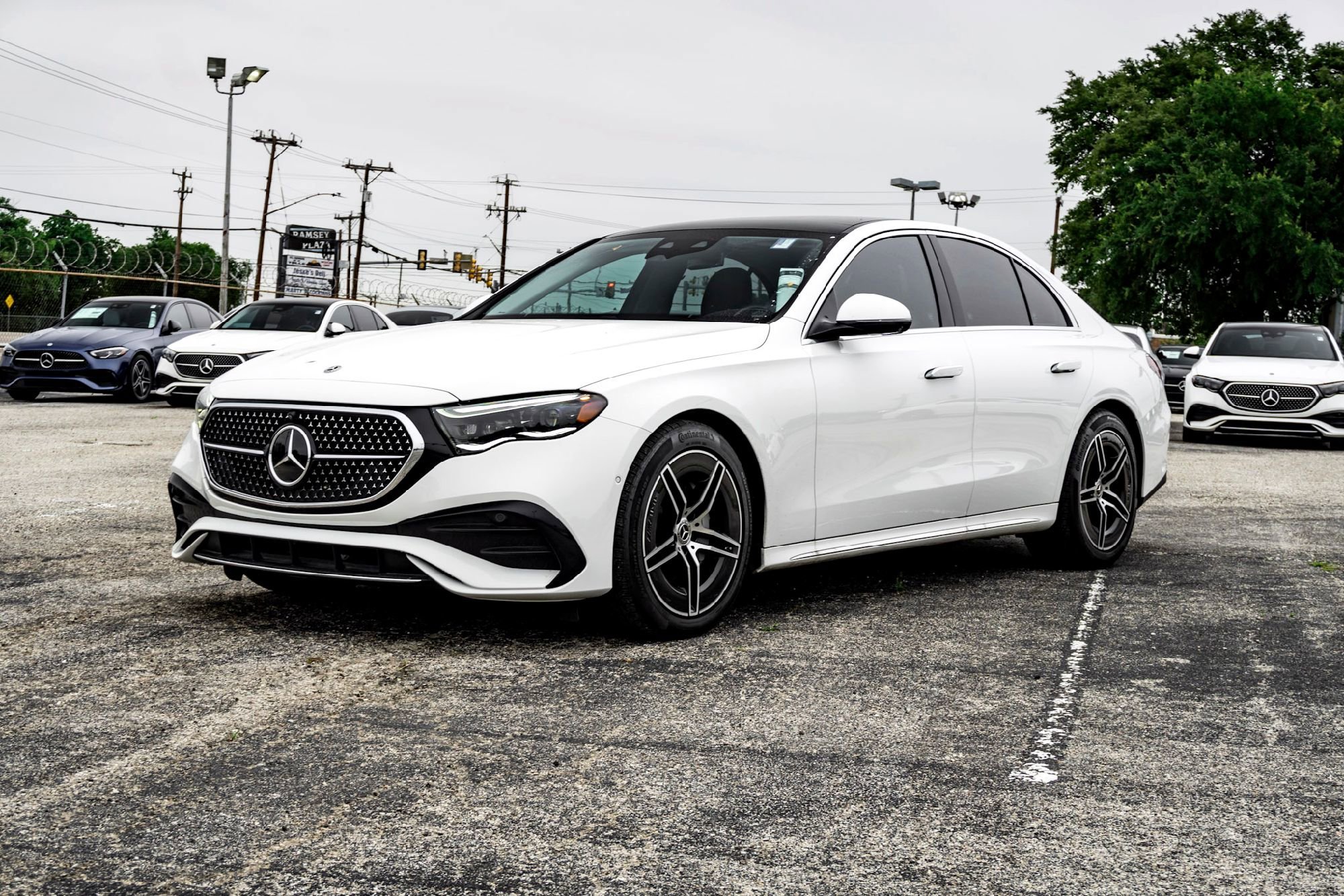 Used 2025 Polar White Mercedes-Benz E 350 image 9