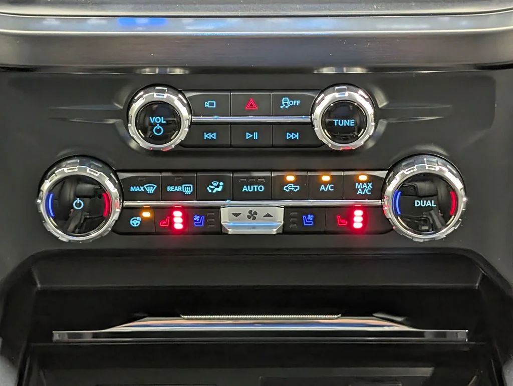 New 2026 Carbonized Gray Metallic Ford F-250® Lariat® image 6