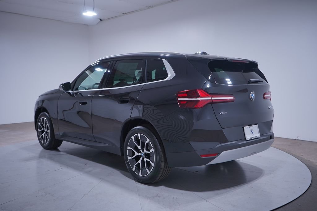 Used 2026 Black Sapphire Metallic BMW 30 xDrive image 3