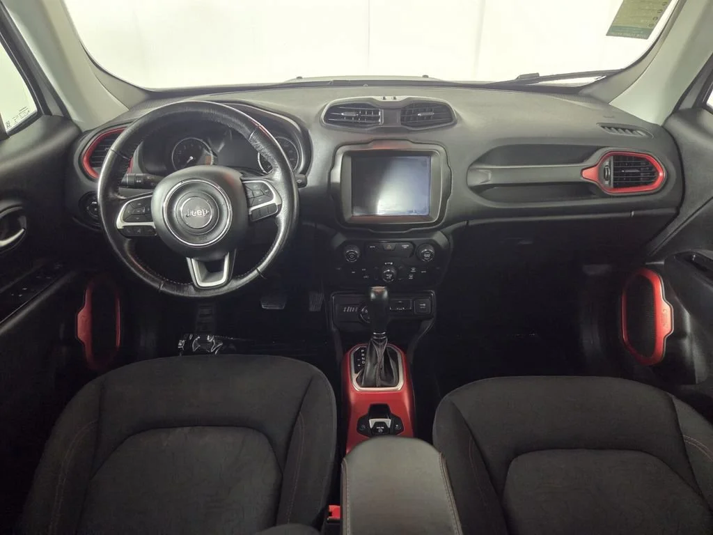 Used 2020 Glacier Metallic Clearcoat Jeep Trailhawk image 26