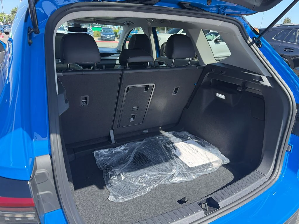 New 2026  Volkswagen 1.5T SE Black image 25
