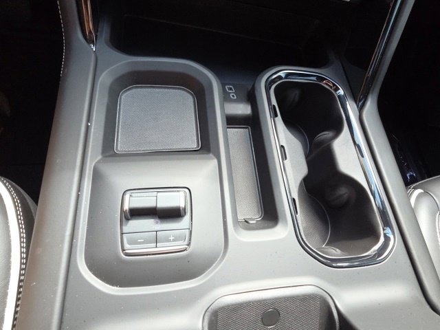 Used 2026 Onyx Black GMC AT4X image 36