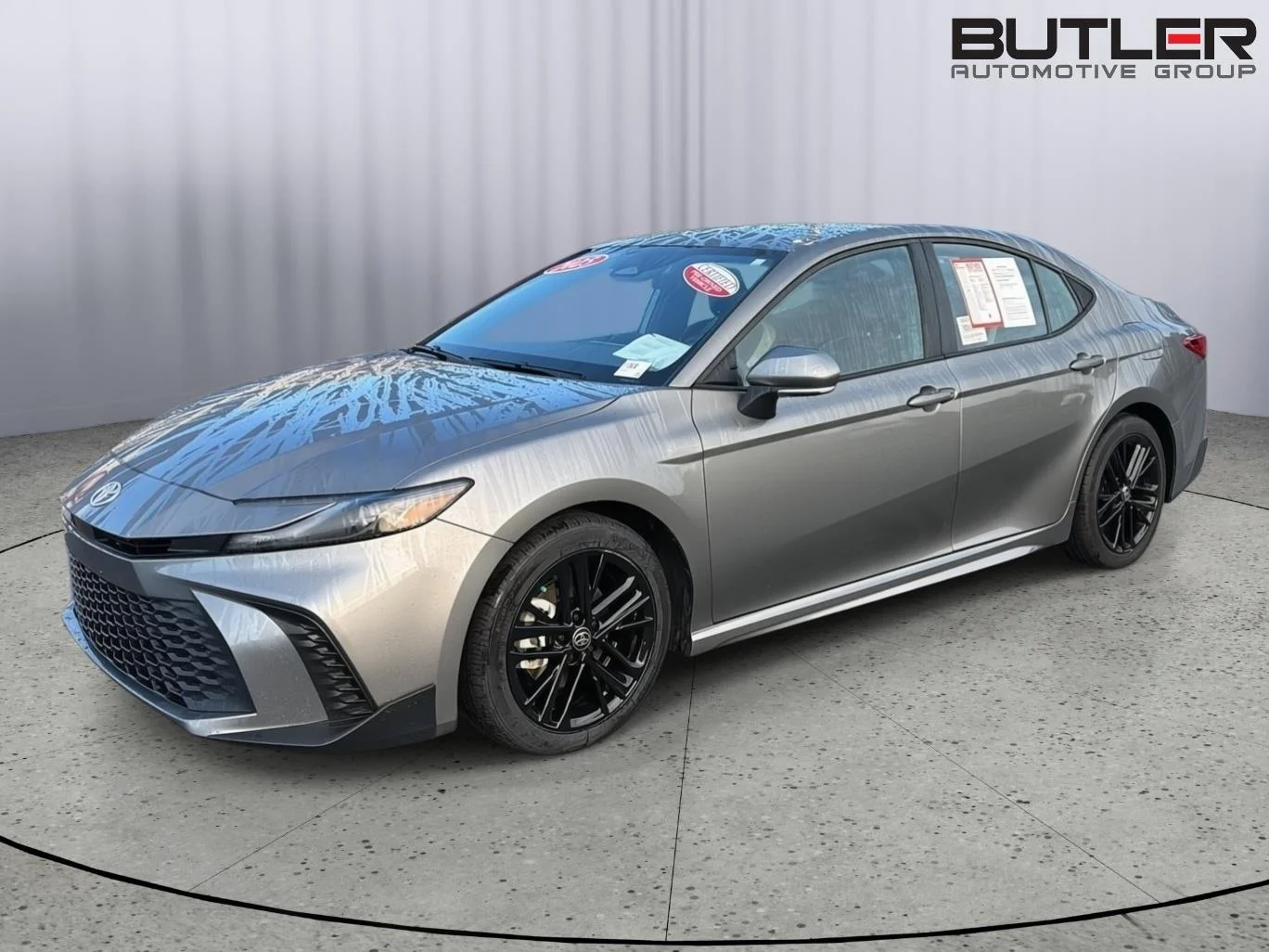 Certified Used 2025 Heavy Metal Toyota SE image 2