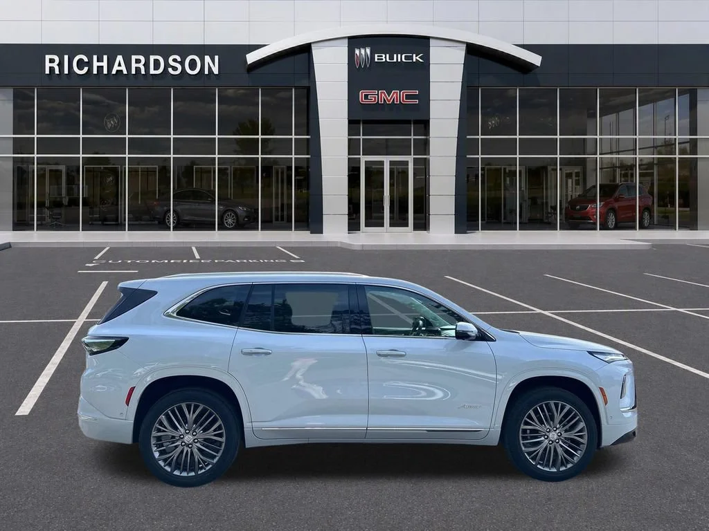 New 2027 Iridescent White Tricoat Buick Avenir image 8