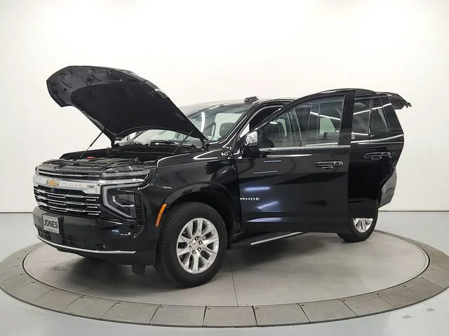 Used 2025 Black Chevrolet Premier image 11