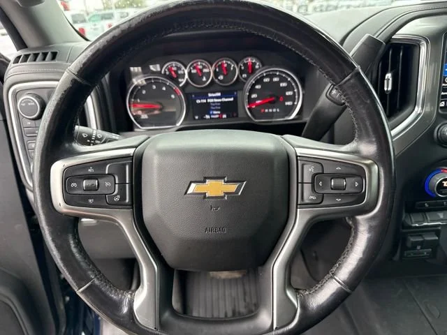 Used 2022 Northsky Blue Metallic Chevrolet LT image 17