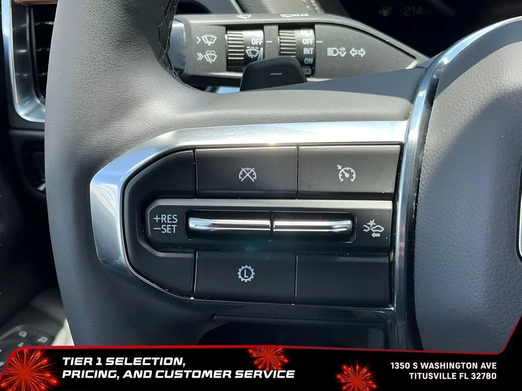 Certified Used 2025 Onyx Black GMC Denali image 29