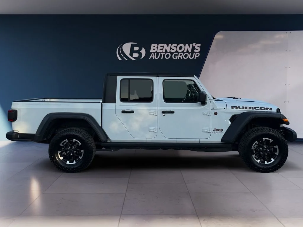 Used 2026 White Jeep Rubicon image 6