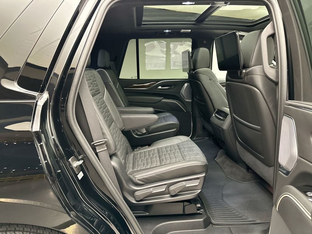 Used 2024 Black Raven Cadillac Sport Platinum image 19
