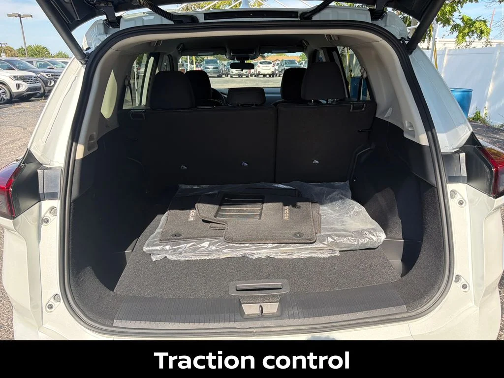 Certified Used 2026 White Nissan SV image 28