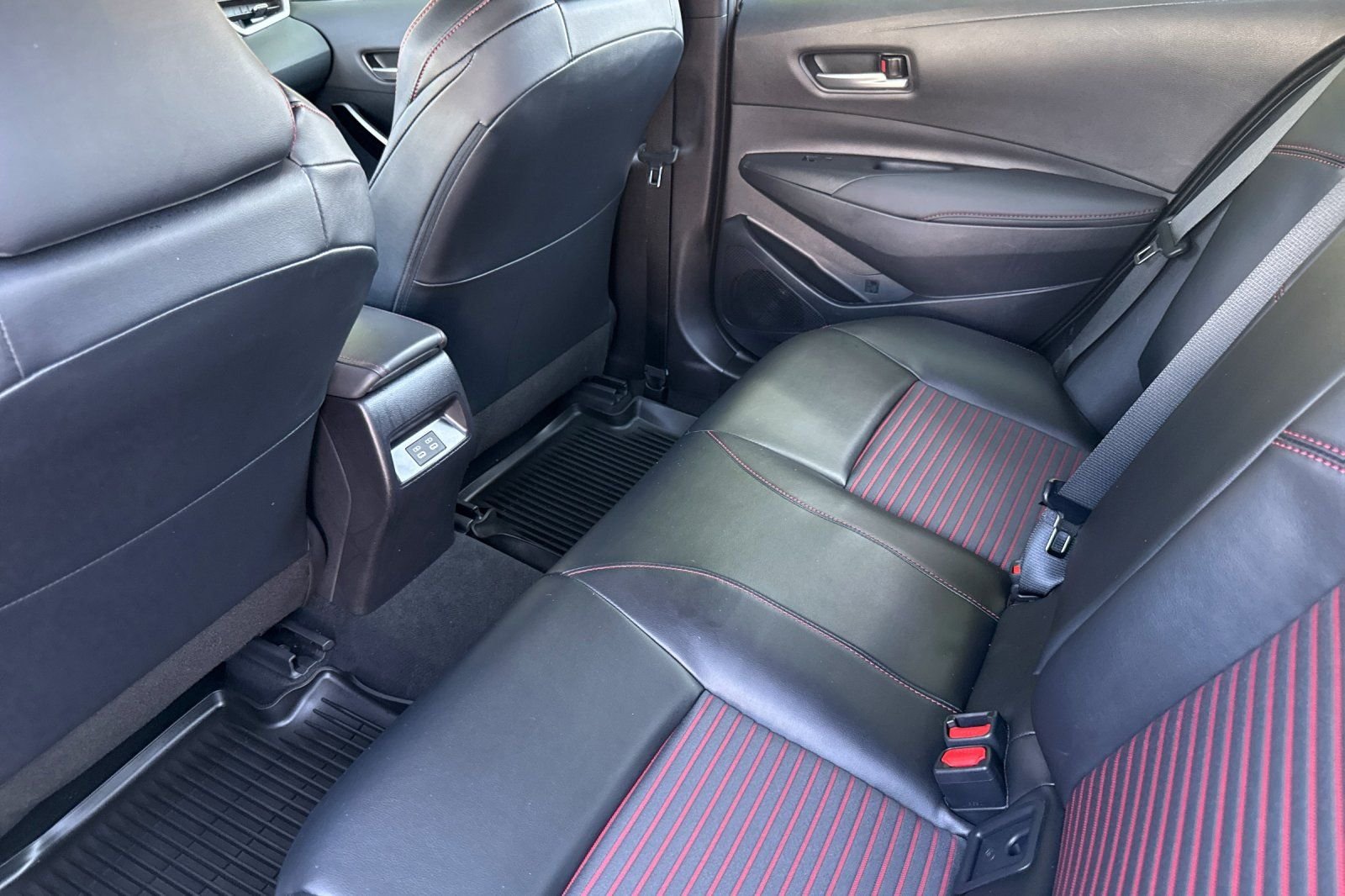 Used 2025 Silver Toyota XSE image 11