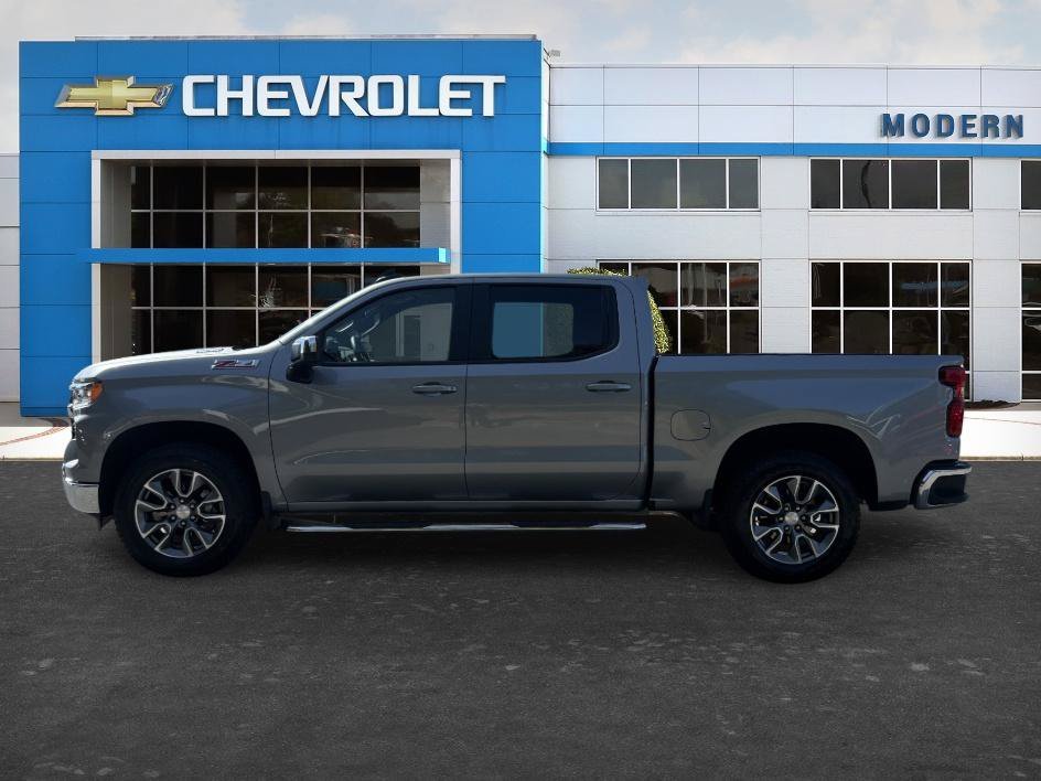 Used 2025 Sterling Gray Metallic Chevrolet LT image 2