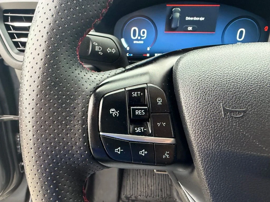 Used 2023 Gray Ford ST-Line Elite image 17
