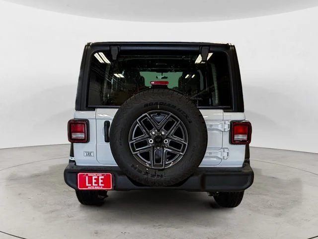 New 2026 White Jeep Sport image 5