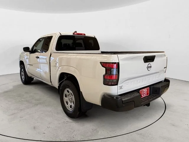New 2027 White Nissan S 4x4 image 3