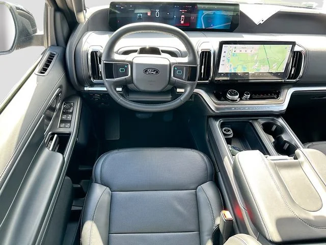 Used 2026 Black Ford Platinum image 22
