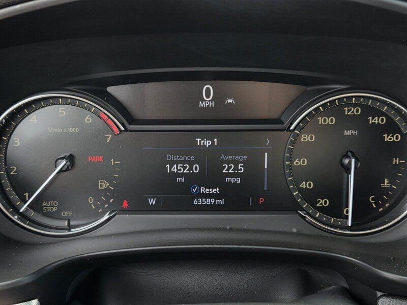 Used 2020 Crystal White CADILLAC FWD 4DR PREMIUM LUXURY image 33