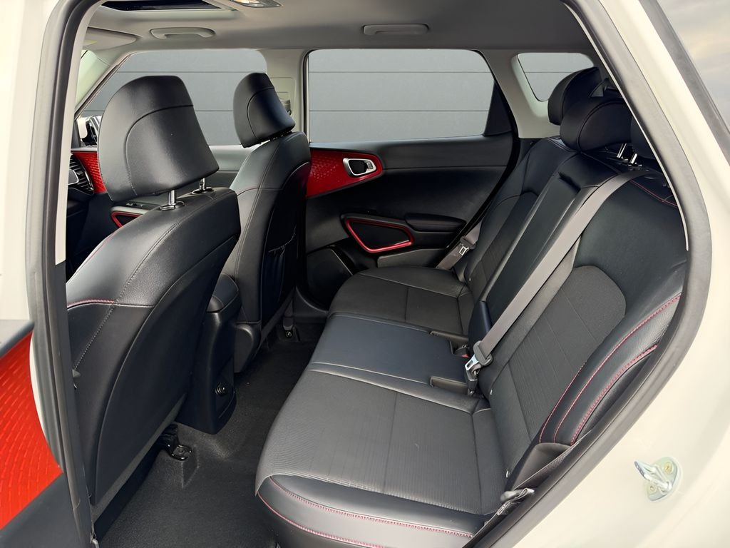 2022 Kia Soul Turbo - Photo 22