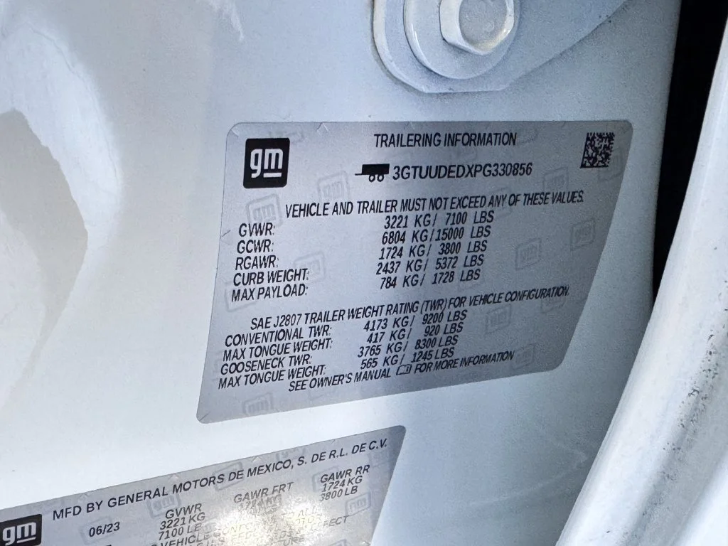 2023 GMC Sierra 1500 SLT - Photo 8