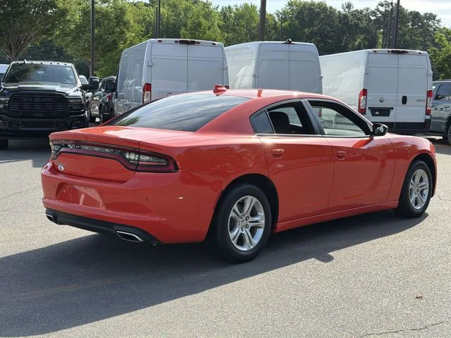 Used 2023 Orange Dodge SXT image 4