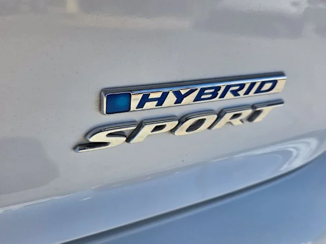 Used 2025  Honda Sport image 13
