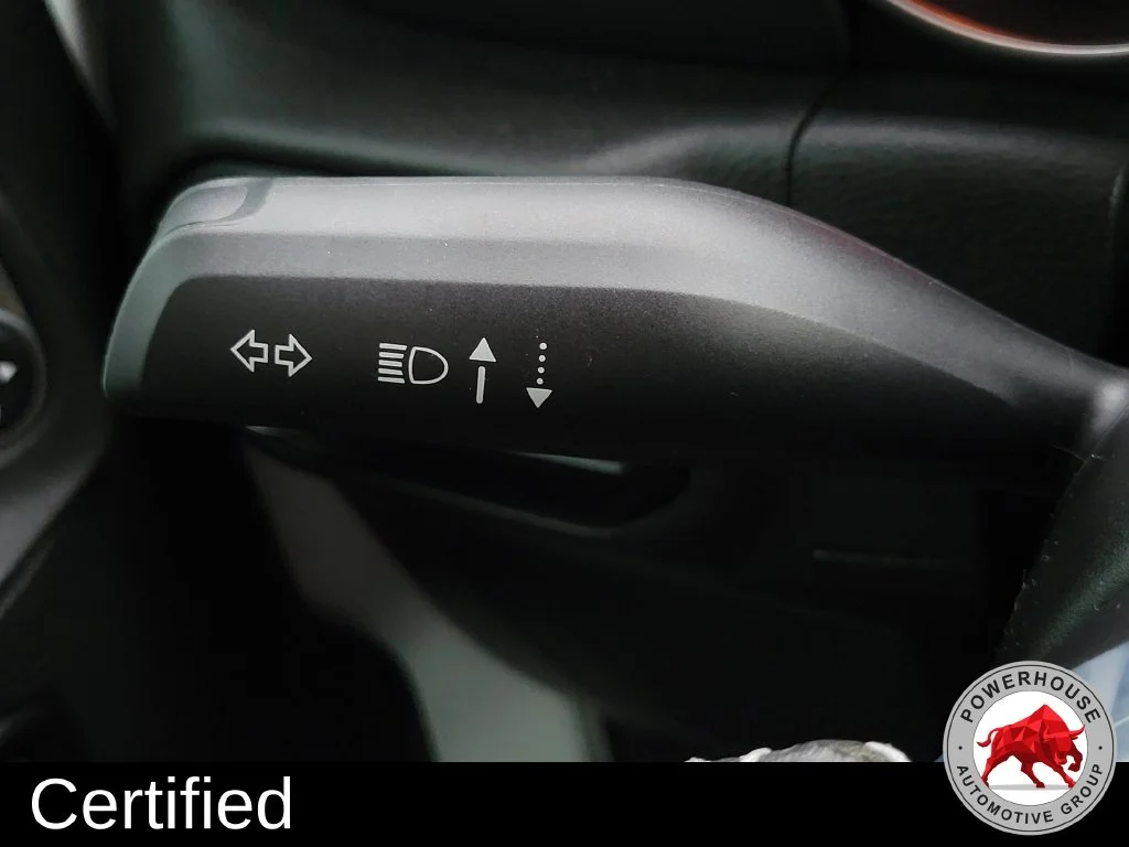 Used 2021 White Jeep Unlimited Sahara image 30